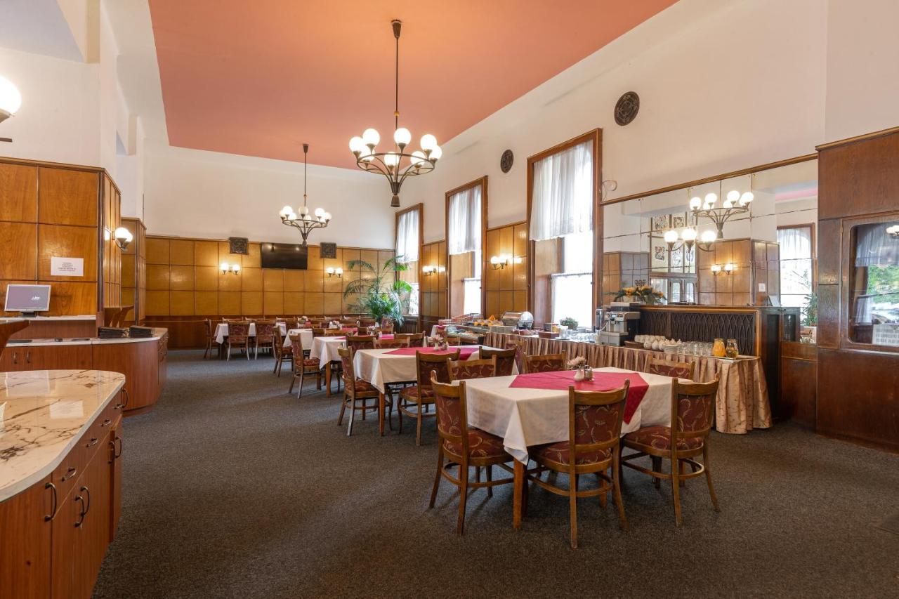 Hotel Slovan פלזן מראה חיצוני תמונה