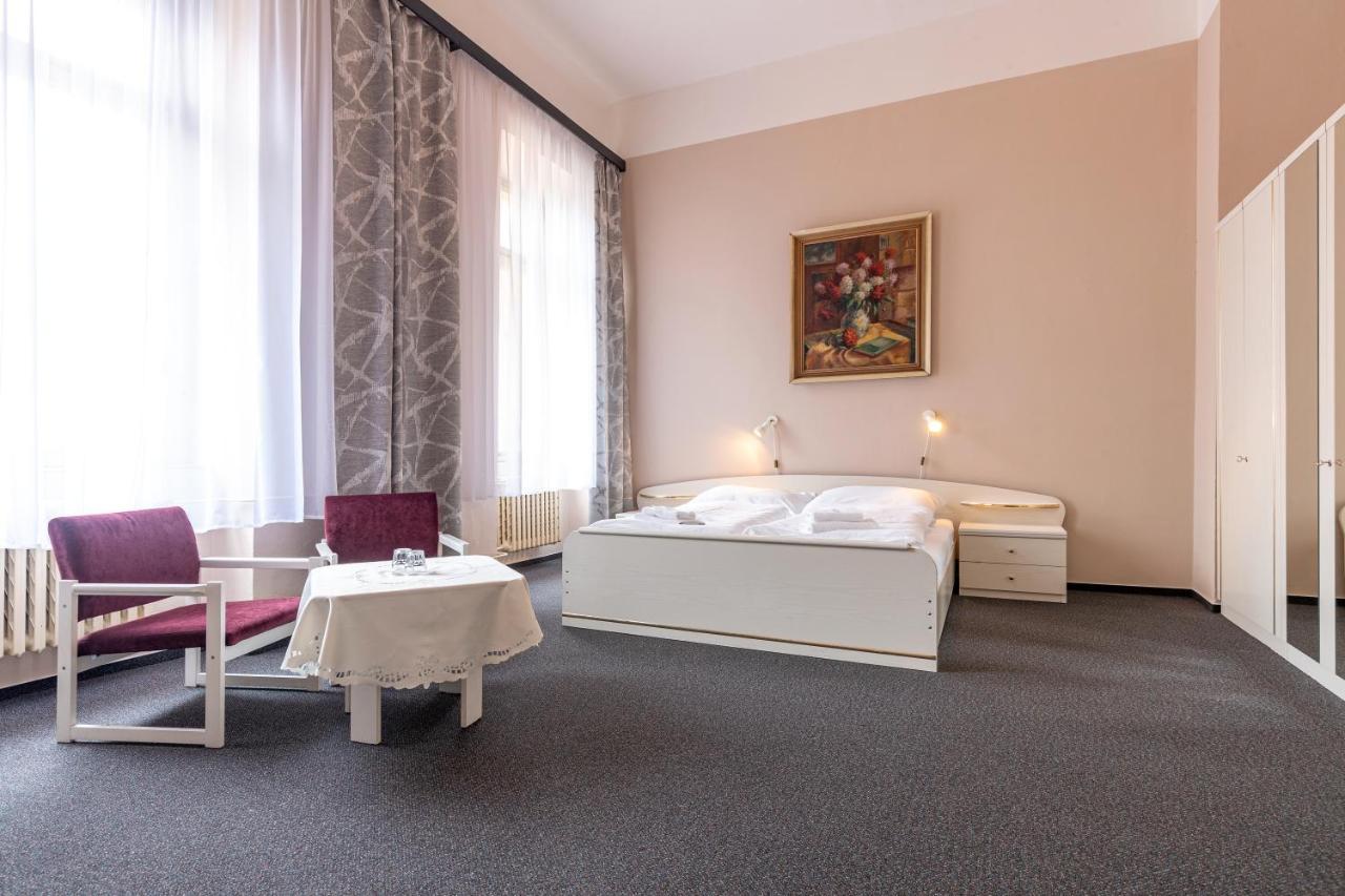 Hotel Slovan פלזן מראה חיצוני תמונה