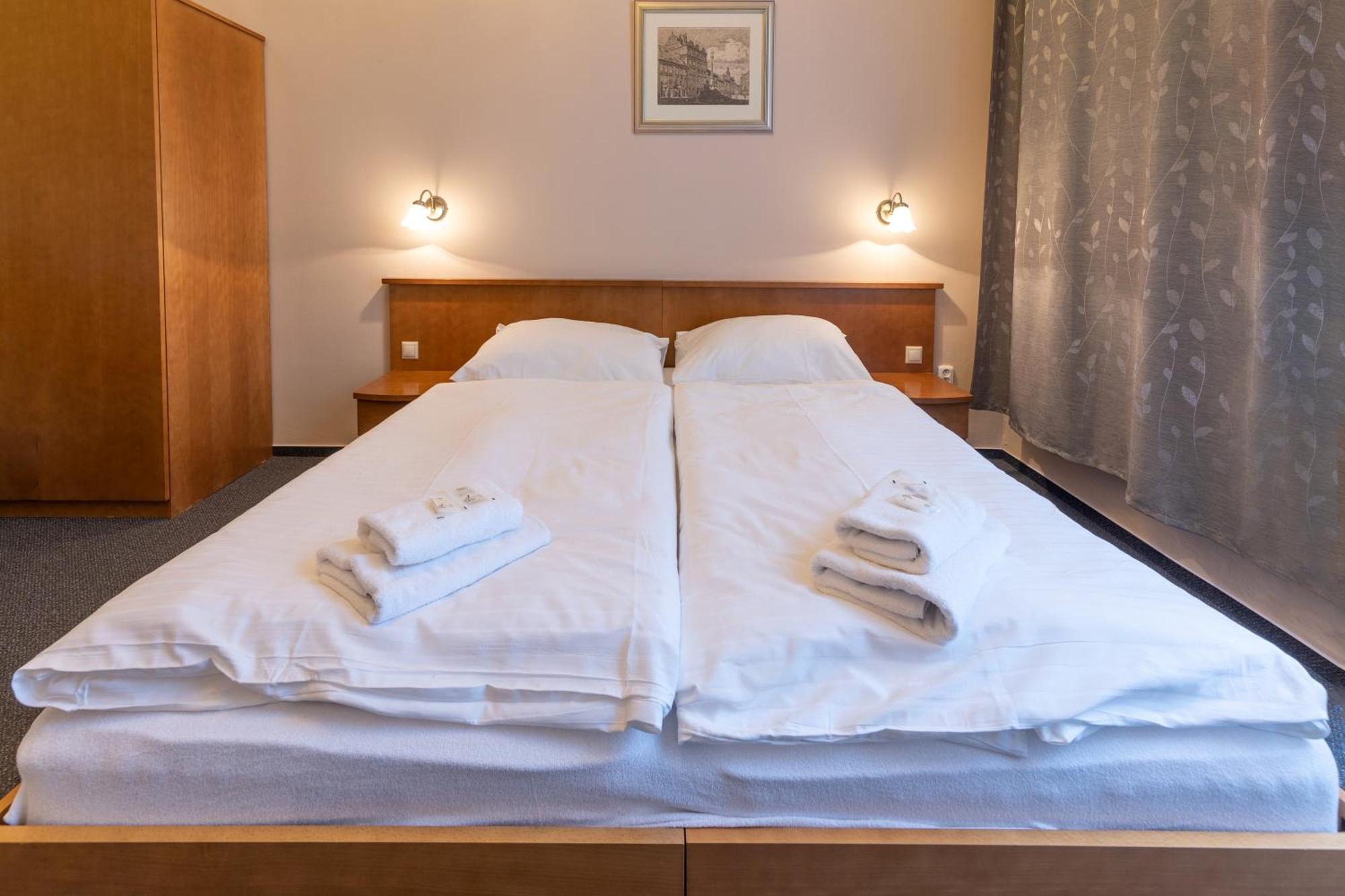 Hotel Slovan פלזן מראה חיצוני תמונה