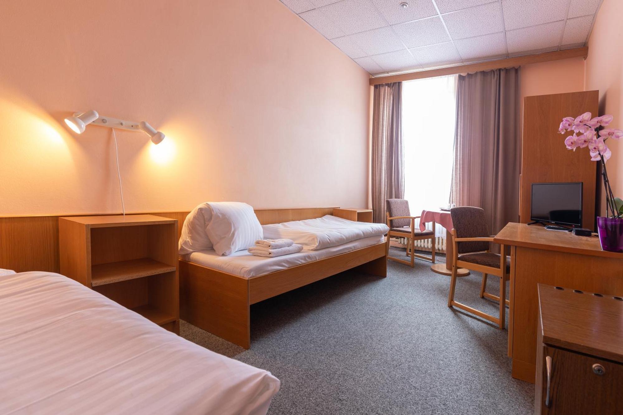 Hotel Slovan פלזן מראה חיצוני תמונה